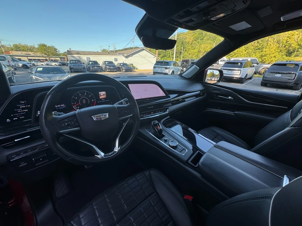 2023 Cadillac Escalade-V 5th Gen - Image 10 of 21