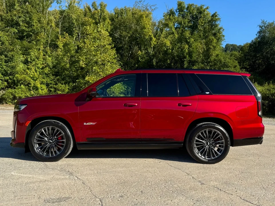 2023 Cadillac Escalade-V 5th Gen - Image 8 of 21