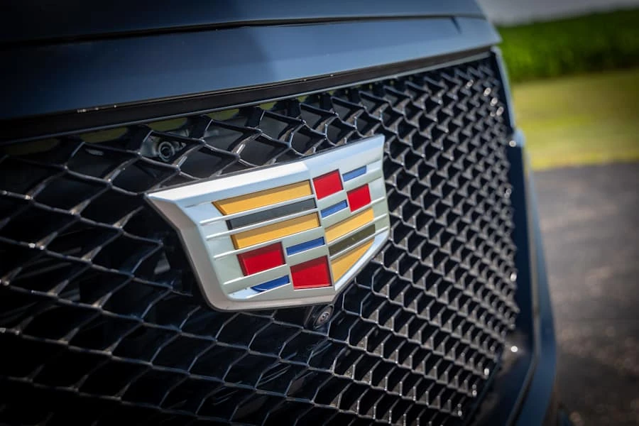 2023 Cadillac Escalade-V 5th Gen - Image 9 of 28