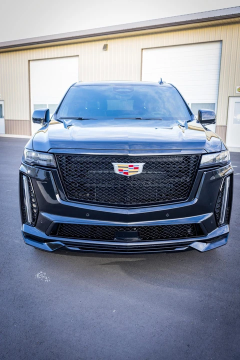 2023 Cadillac Escalade-V 5th Gen - Image 9 of 31