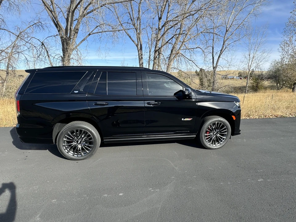 2023 Cadillac Escalade-V 5th Gen - Image 5 of 31