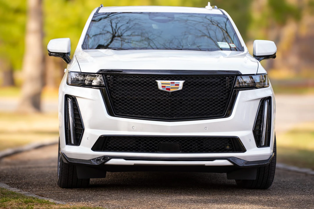 2023 Cadillac Escalade-V 5th Gen - Image 6 of 31