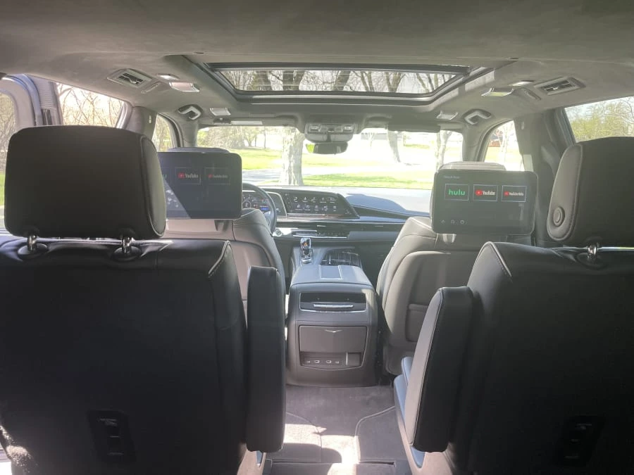 2023 Cadillac Escalade-V 5th Gen - Image 19 of 26