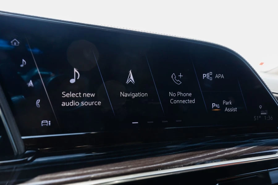 2023 Cadillac Escalade-V 5th Gen - Image 26 of 31