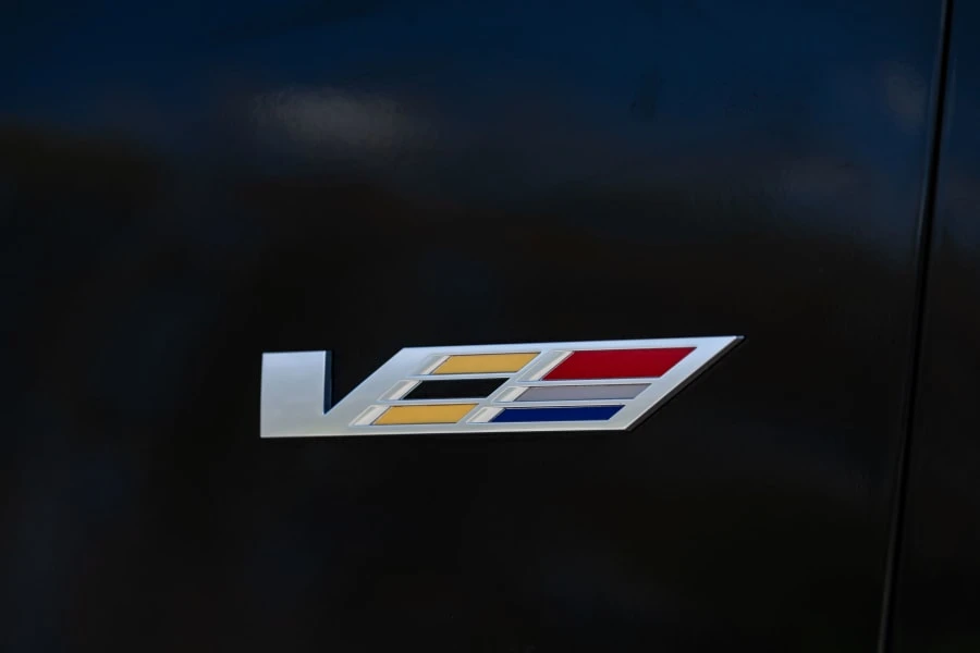 2023 Cadillac Escalade-V 5th Gen - Image 8 of 31