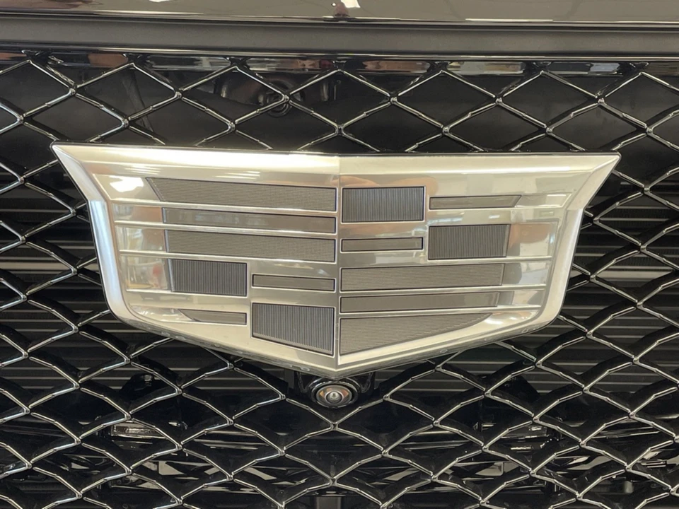 2023 Cadillac Escalade-V 5th Gen - Image 19 of 31