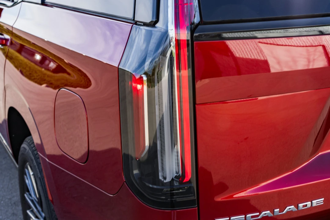 2023 Cadillac Escalade-V 5th Gen - Image 31 of 31
