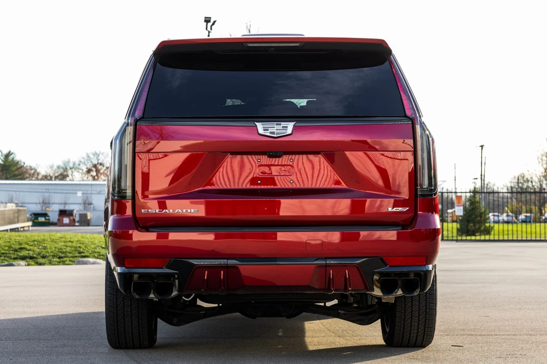 2023 Cadillac Escalade-V 5th Gen - Image 5 of 31