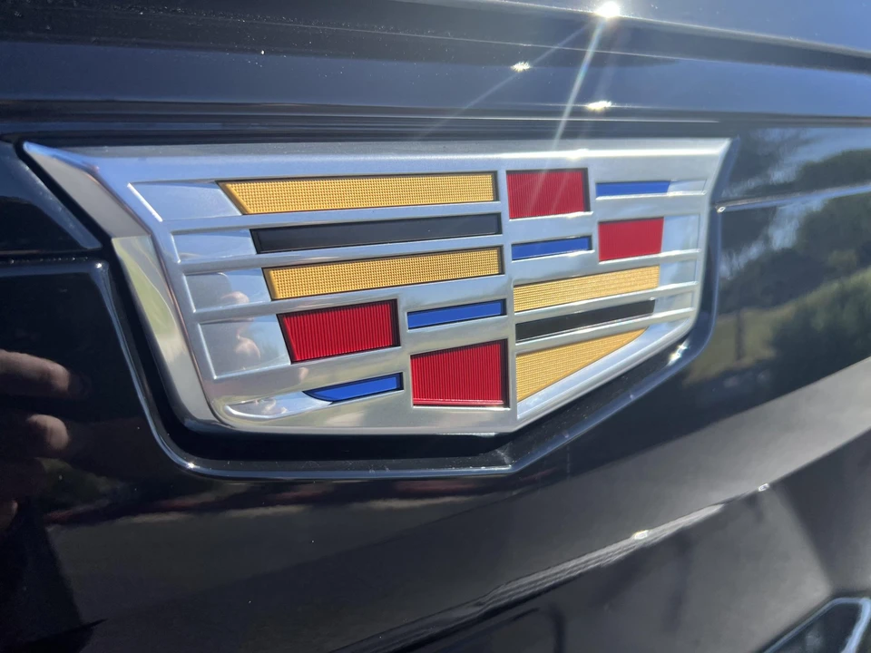 2023 Cadillac Escalade-V 5th Gen - Image 31 of 31