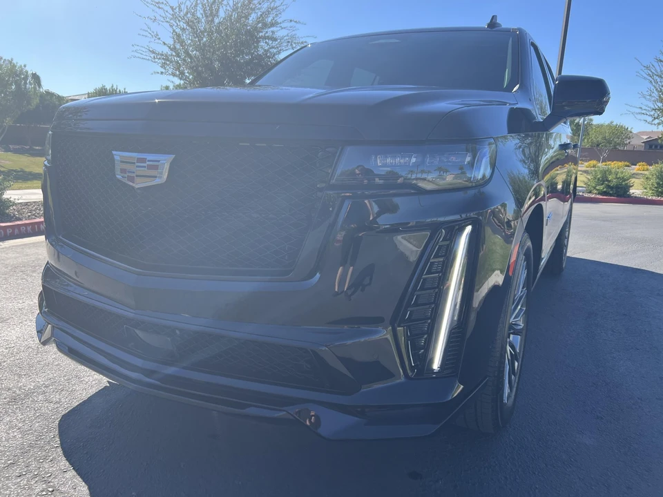 2023 Cadillac Escalade-V 5th Gen - Image 23 of 31