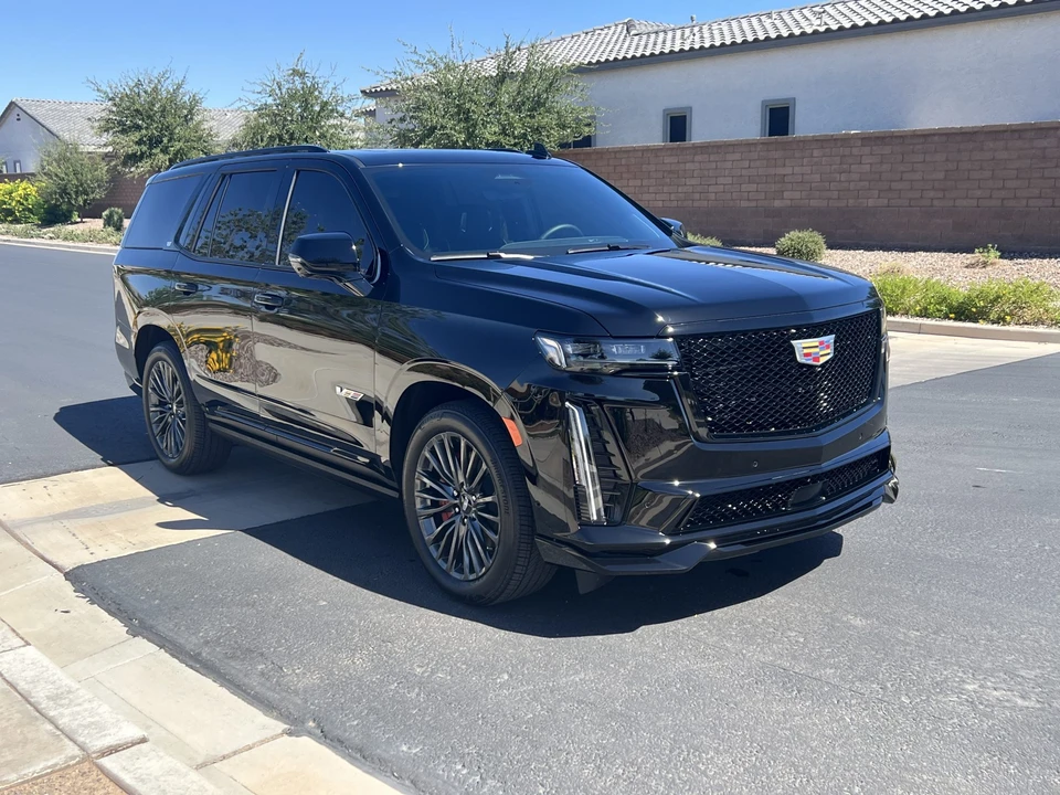2023 Cadillac Escalade-V 5th Gen - Image 4 of 31
