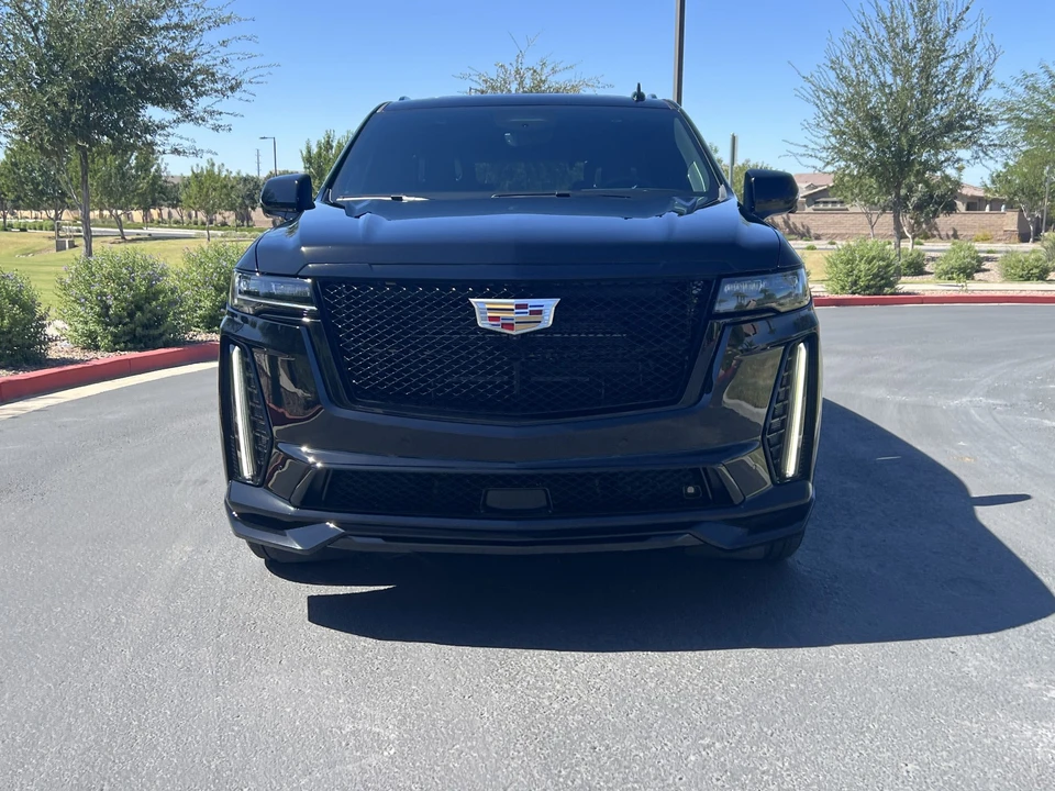 2023 Cadillac Escalade-V 5th Gen - Image 5 of 31