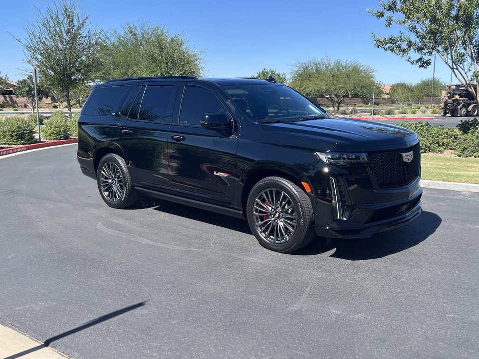 2023 Cadillac Escalade-V 5th Gen - Image 2 of 31