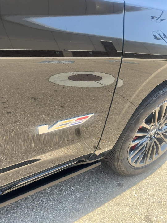 2023 Cadillac Escalade-V 5th Gen - Image 12 of 31
