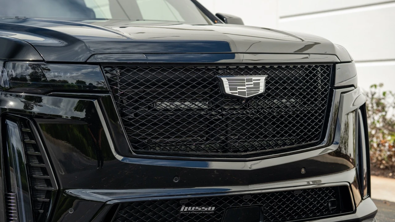 2023 Cadillac Escalade-V 5th Gen - Image 6 of 12