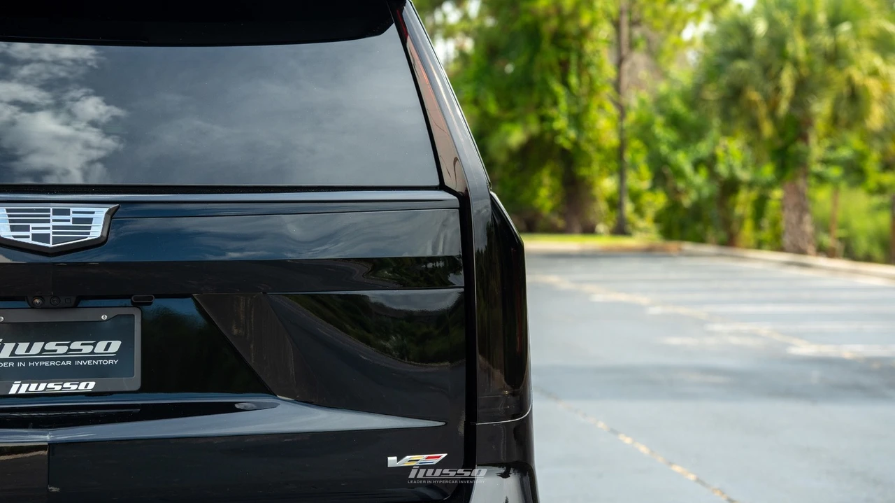 2023 Cadillac Escalade-V 5th Gen - Image 12 of 12