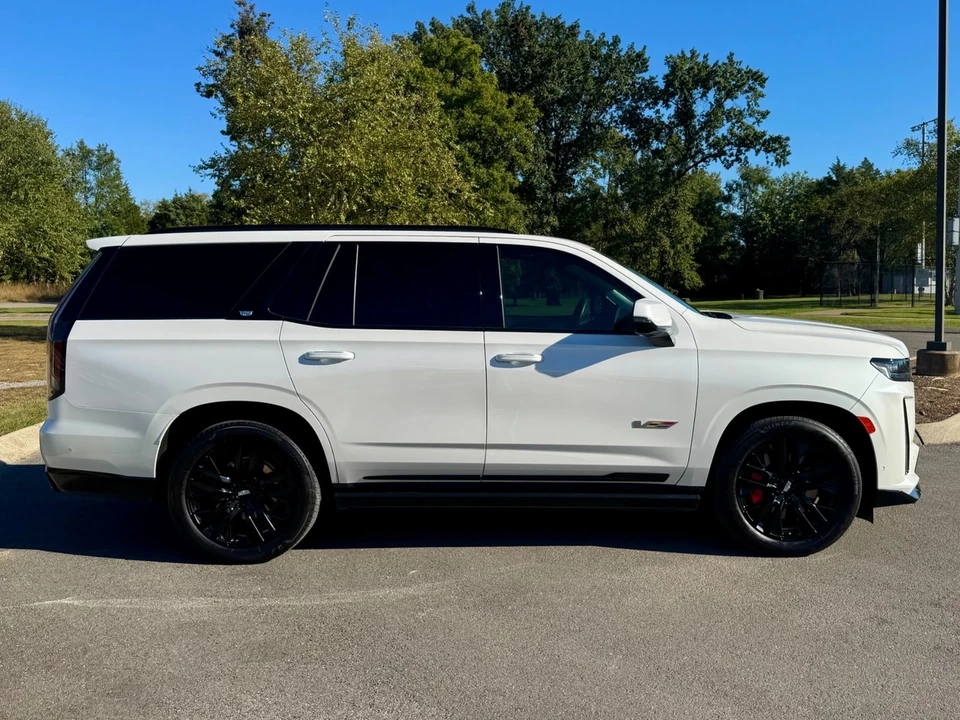 2023 Cadillac Escalade-V 5th Gen - Image 3 of 12
