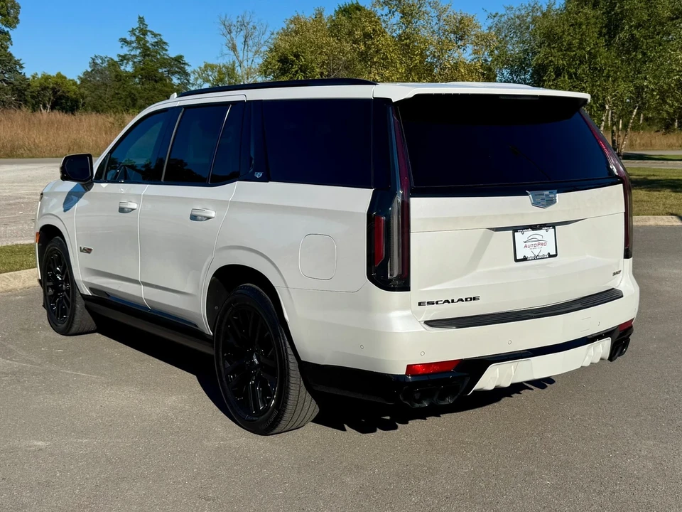 2023 Cadillac Escalade-V 5th Gen - Image 6 of 12