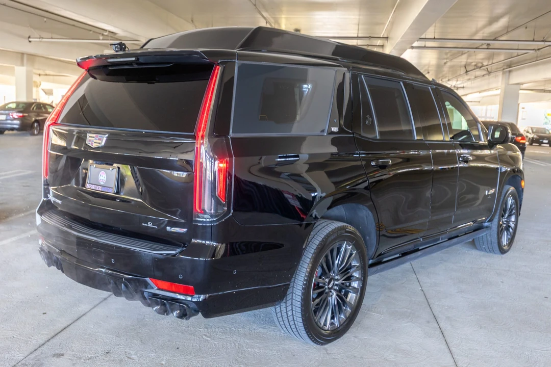 2023 Cadillac Escalade-V 5th Gen - Image 6 of 31