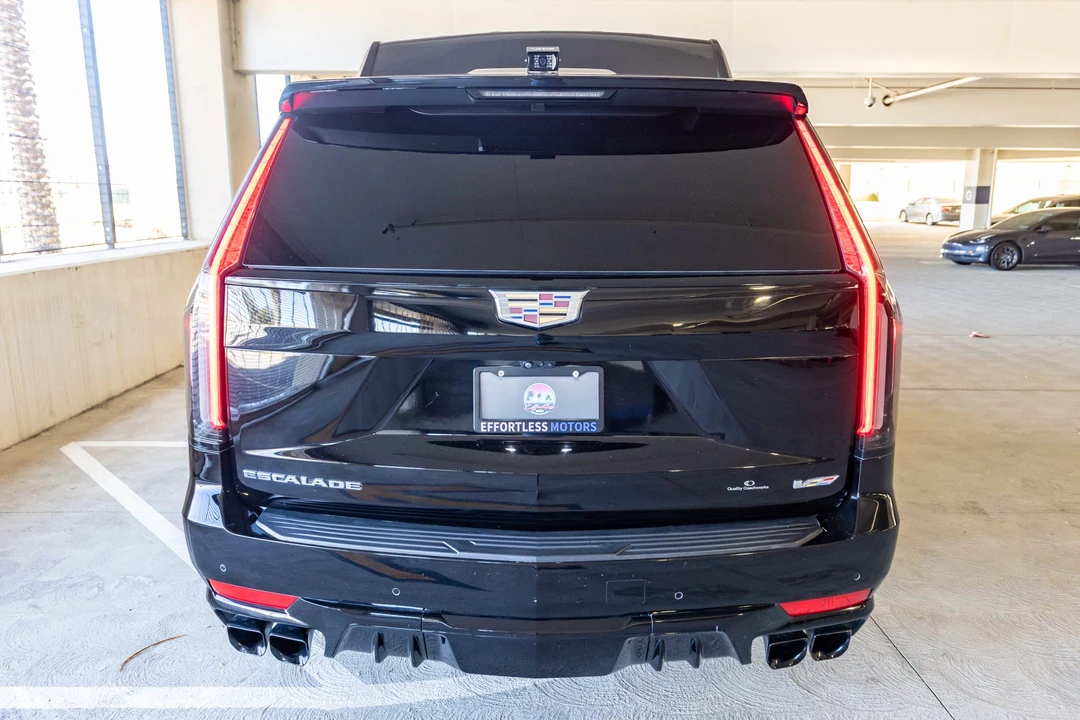 2023 Cadillac Escalade-V 5th Gen - Image 7 of 31