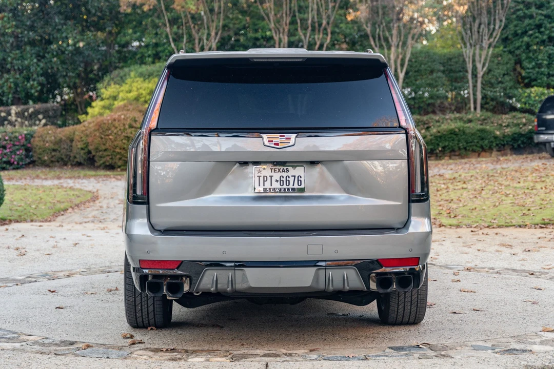 2023 Cadillac Escalade-V 5th Gen - Image 7 of 31
