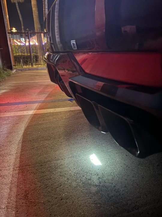2023 Cadillac Escalade-V 5th Gen - Image 26 of 31