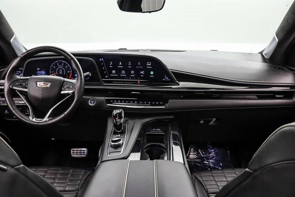 2023 Cadillac Escalade-V 5th Gen - Image 20 of 21