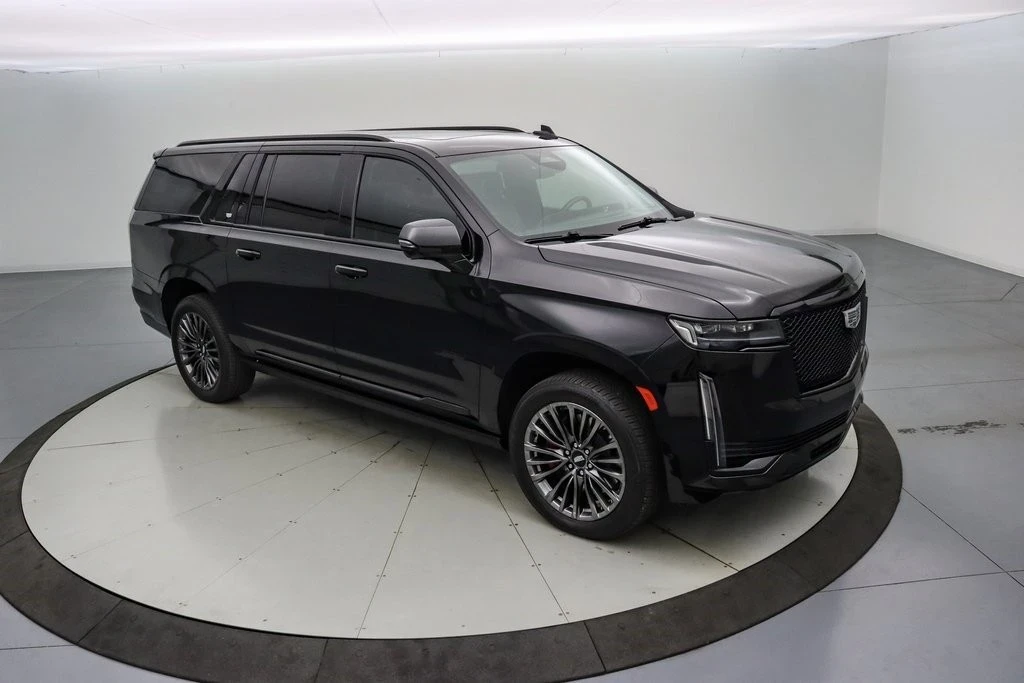 2023 Cadillac Escalade-V 5th Gen - Image 2 of 21