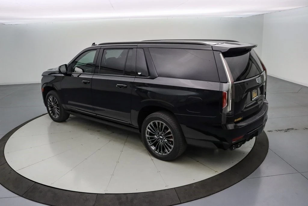 2023 Cadillac Escalade-V 5th Gen - Image 7 of 21