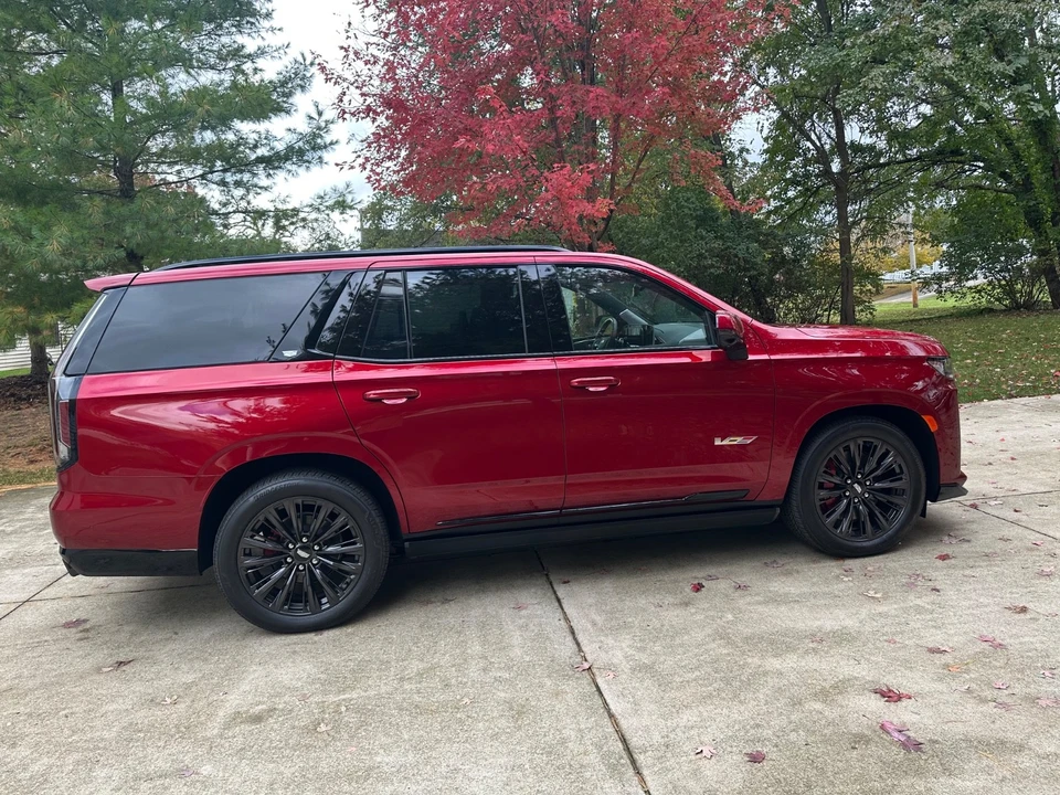 2023 Cadillac Escalade-V 5th Gen - Image 4 of 21