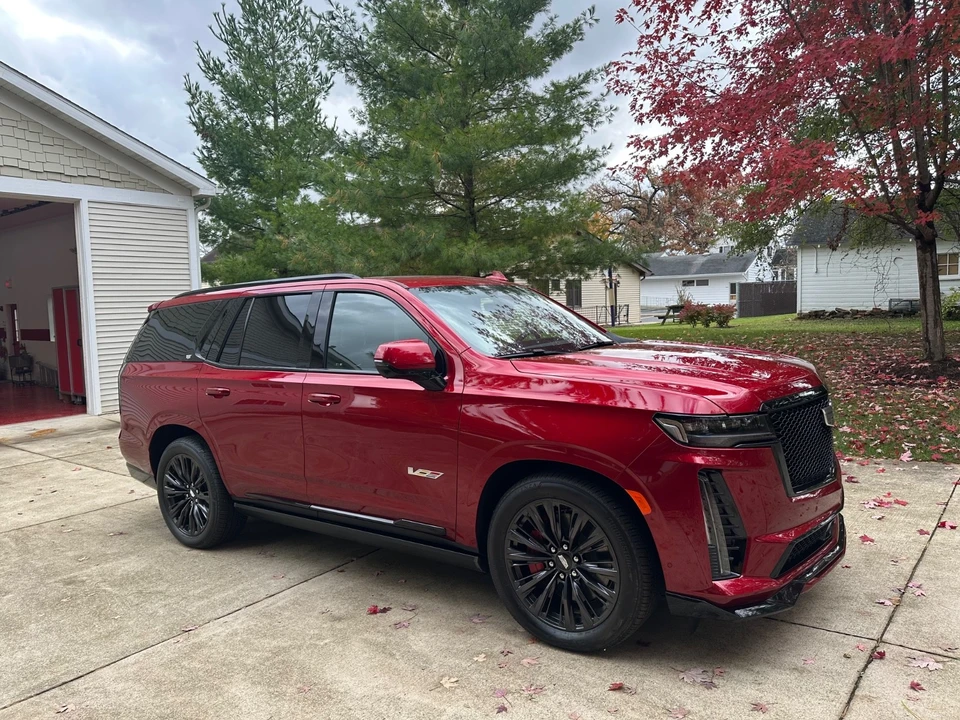 2023 Cadillac Escalade-V 5th Gen - Image 2 of 21