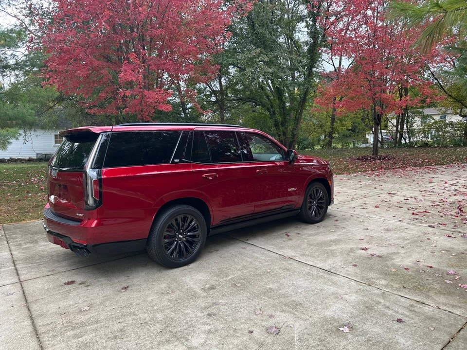 2023 Cadillac Escalade-V 5th Gen - Image 5 of 21