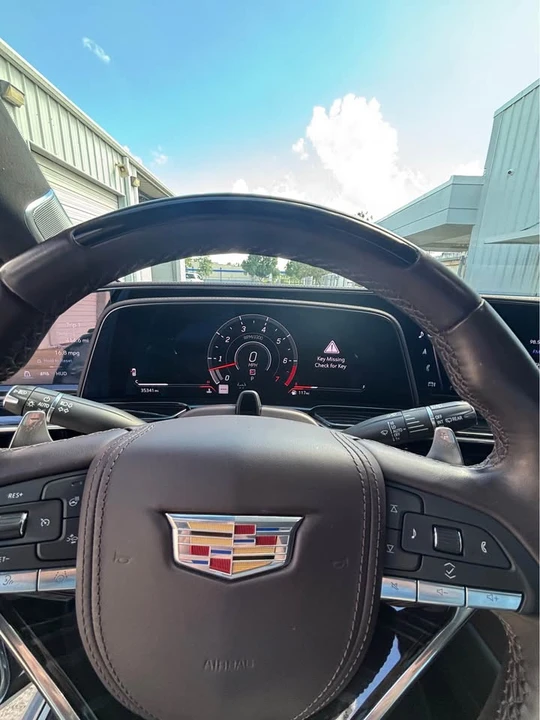 2023 Cadillac Escalade-V 5th Gen - Image 15 of 15