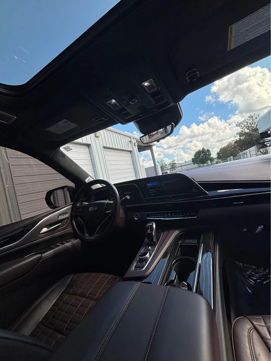 2023 Cadillac Escalade-V 5th Gen - Image 13 of 15