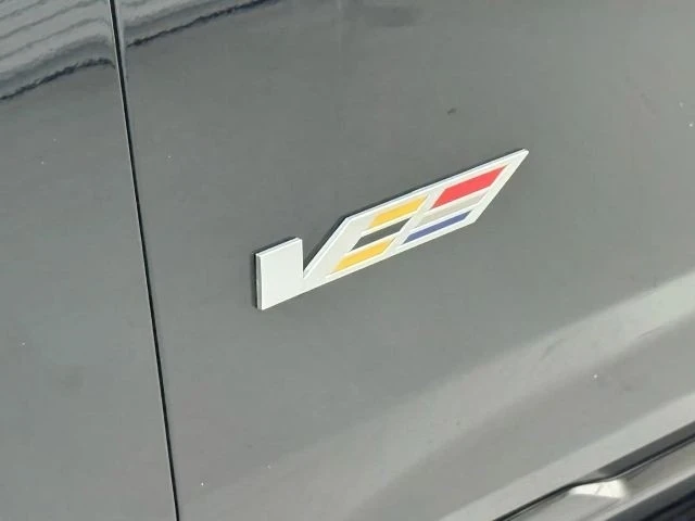 2023 Cadillac Escalade-V 5th Gen - Image 19 of 21