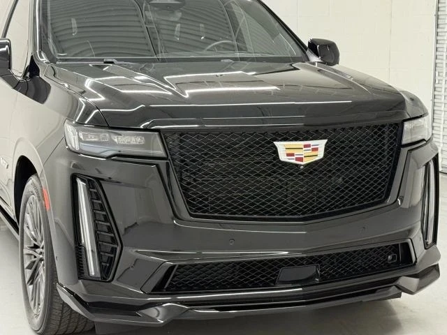 2023 Cadillac Escalade-V 5th Gen - Image 12 of 12