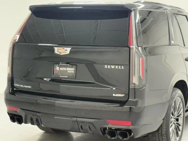 2023 Cadillac Escalade-V 5th Gen - Image 14 of 21