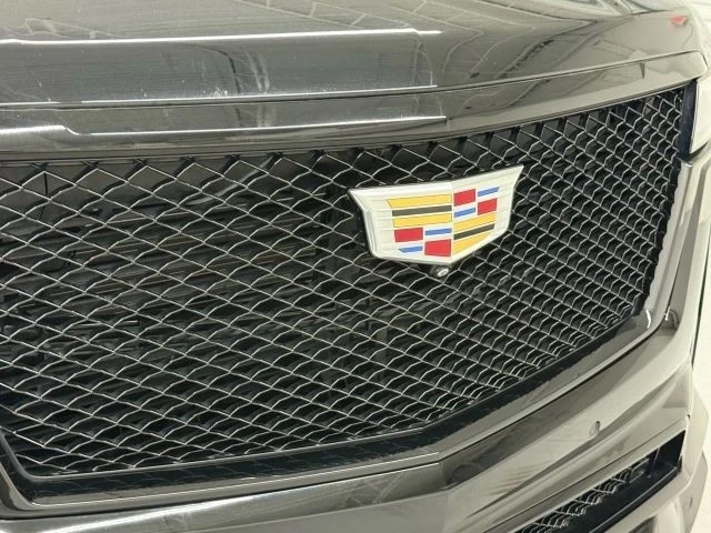 2023 Cadillac Escalade-V 5th Gen - Image 18 of 21
