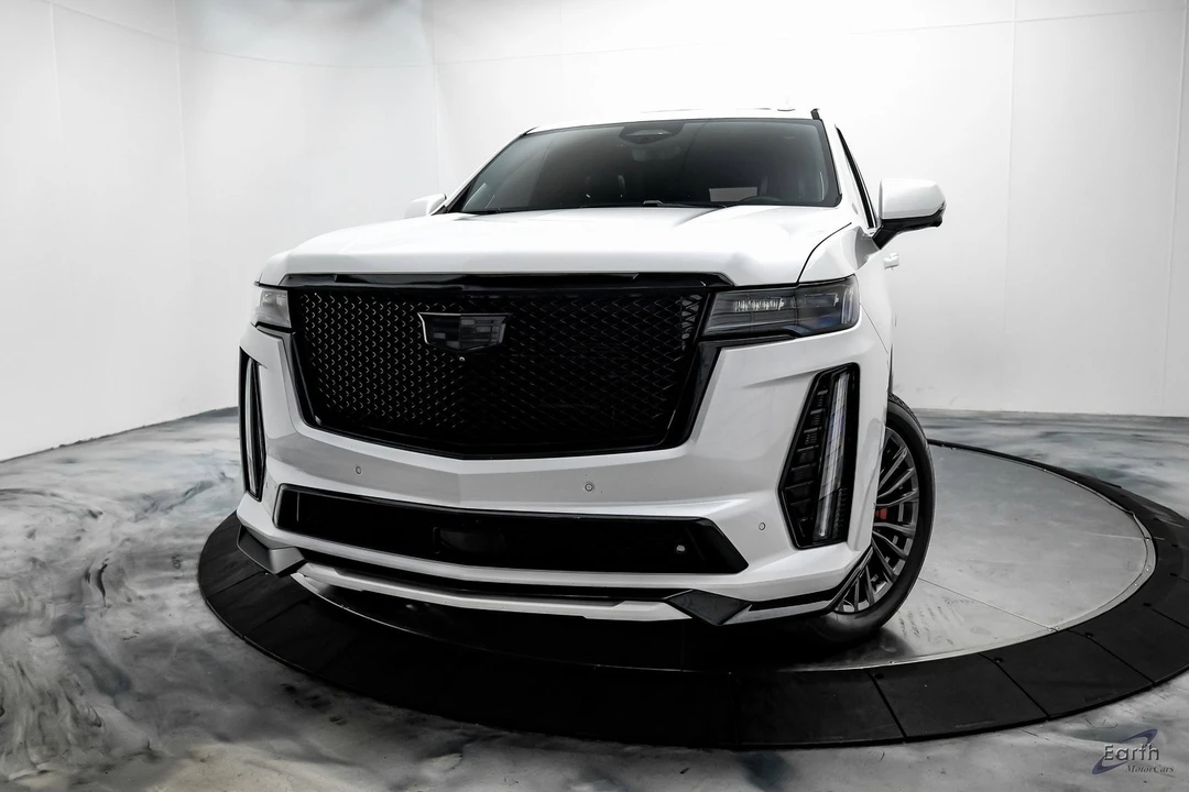 2023 Cadillac Escalade-V 5th Gen - Image 3 of 12