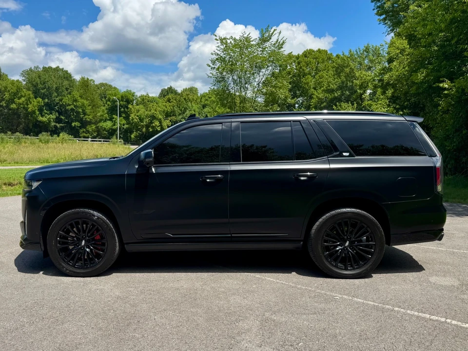 2023 Cadillac Escalade-V 5th Gen - Image 8 of 12