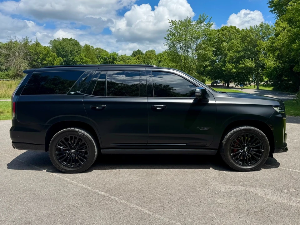 2023 Cadillac Escalade-V 5th Gen - Image 7 of 12