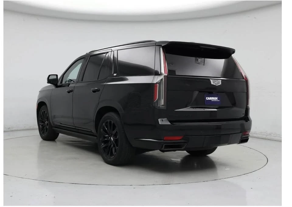 2023 Cadillac Escalade 5th Gen - Image 8 of 10