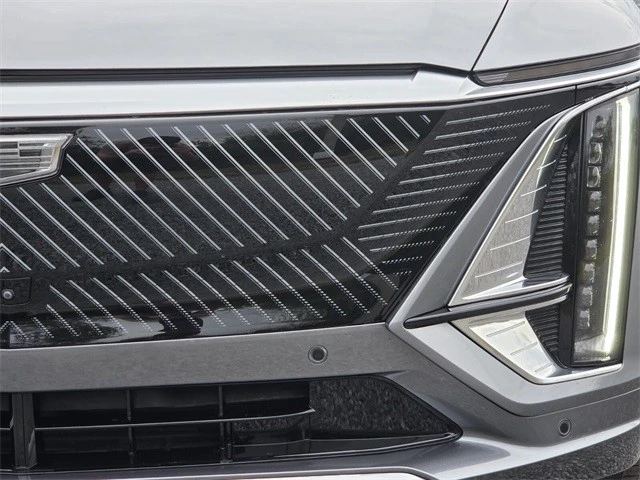 2023 Cadillac Lyriq - Image 10 of 21