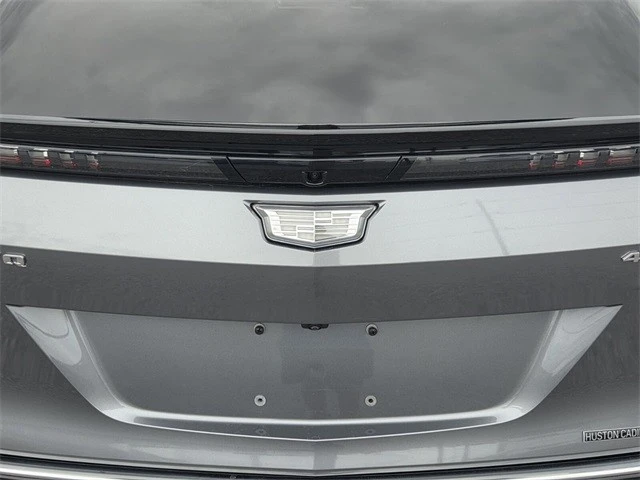 2023 Cadillac Lyriq - Image 13 of 21