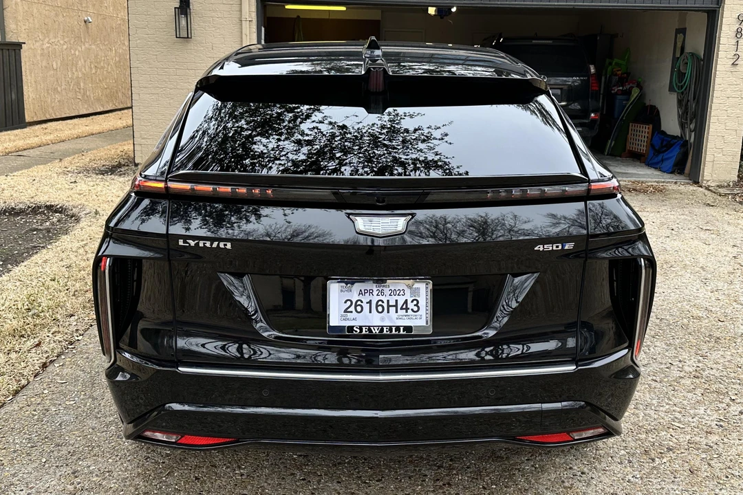 2023 Cadillac Lyriq - Image 5 of 31