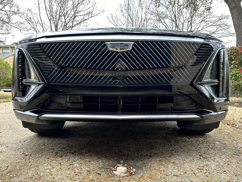 2023 Cadillac Lyriq - Image 7 of 31