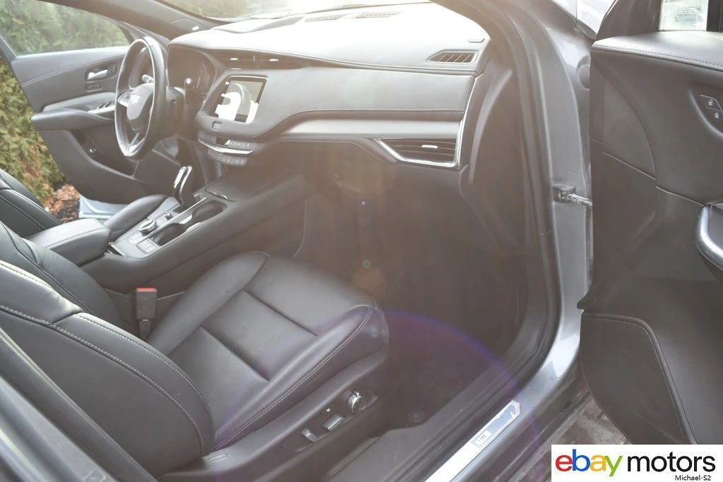 2023 Cadillac XT4 - Image 16 of 21