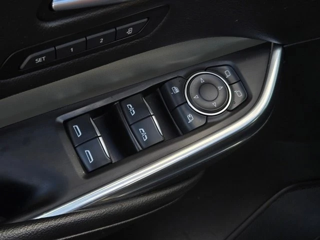 2023 Cadillac XT4 - Image 10 of 21
