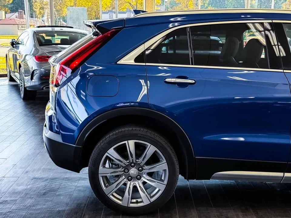 2023 Cadillac XT4 - Image 15 of 21