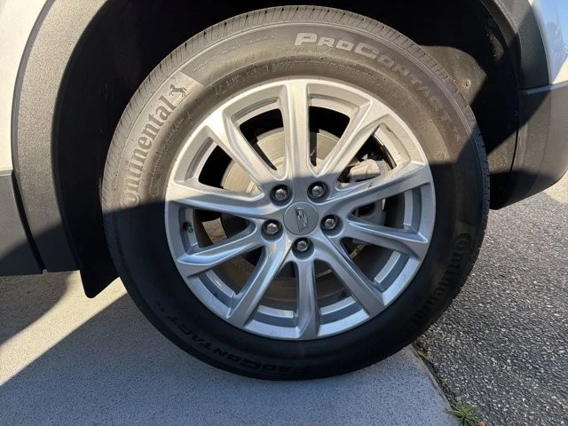 2023 Cadillac XT4 - Image 5 of 15
